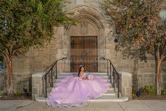 Camila Pacheco quinceanera, sweet 16, photo session in Pasadena City Hall in Pasadena California, photography and videography by Gustavo Villarreal photographer, 323-633-8283, www.gvphotoandvideo.com