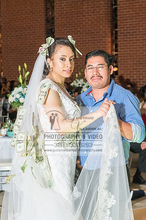 EVELIA Y JUAN weddings photography and video at St Joseph Catholic church in Hawthorne Ca, Reception venues at Temple of Emanuel of beberly hills Ca,  www.gustavovillarreal.com, 323-633-8283