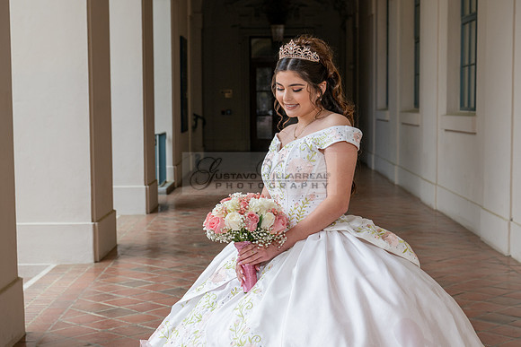Natalie Gutierrez quinceañera photoshoot at the beautiful and historic place in Pasadena Ca. wedding and sweet 16th Photographer Gustavo Villarreal, 323-633-8283