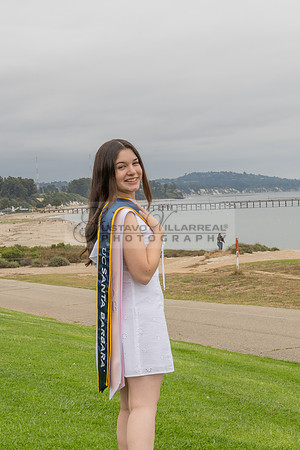 Lauren Berry graduation photos, portraits at UCSB Santa Barbara Ca. Gustavo Villarreal Photography, 323-633-8283