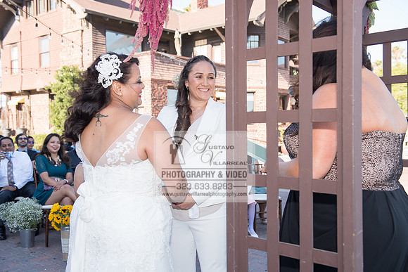 JENNIFER AND CYNTHIA glbt wedding photography and video at Long Beach Museum of Art in Long Beach Ca, www.gustavovillarreal.com, 323-633-8283