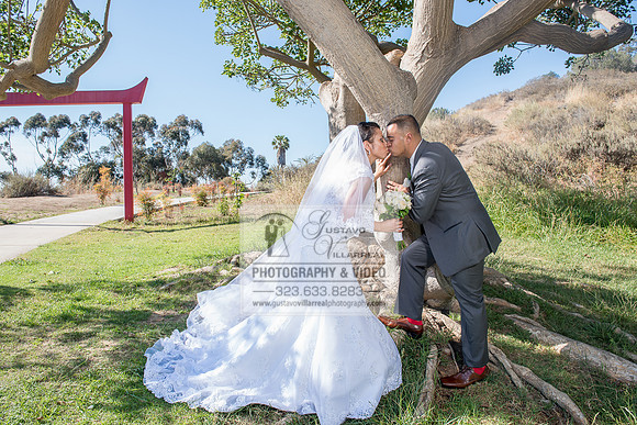 EVELIA Y JUAN weddings photography and video at St Joseph Catholic church in Hawthorne Ca, Reception venues at Temple of Emanuel of beberly hills Ca,  www.gustavovillarreal.com, 323-633-8283