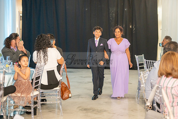 Juan and Kenia wedding celebration, reception at The White House banquet Hall in Anaheim Ca, photography and videography by Gustavo Villarreal Photographer, 323-633-8283, www.gvphotoandvideo.com