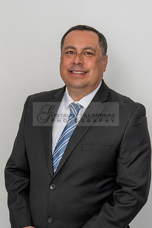 Jose Mireles Business Headshots, corporate, realtor, in Whittier California, Gustavo Villarreal photography, 323-633-8283