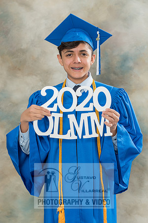 Graduation photo session in Whittier Ca, 323-633-8283, www.gustavovillarreal.com