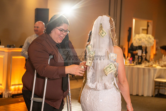Alberto y Lourdes wedding celebration, photographer, videographer at Rio Hondo country Club in Downey Ca. Gustavo Villarreal photography, 323-633-8283, www.gvphotoandvideo.com