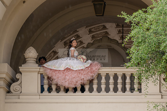 Natalie Gutierrez quinceañera photoshoot at the beautiful and historic place in Pasadena Ca. wedding and sweet 16th Photographer Gustavo Villarreal, 323-633-8283