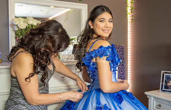 Violeta Noemi quinceanera celebration, photographer , videographer in Hacienda Heights Ca, Montebello Ca, Gustavo Villarreal Photography, 323-633-8283, www.gvphotoandvideo.com
