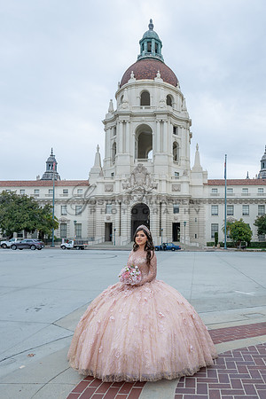 Ximena Alessandra quinceanera photos, videos, photographer, videographer in Pasadena City Hall California, Gustavo Villarreal Photography, 323-633-8283, www.gvphotoandvideo.com