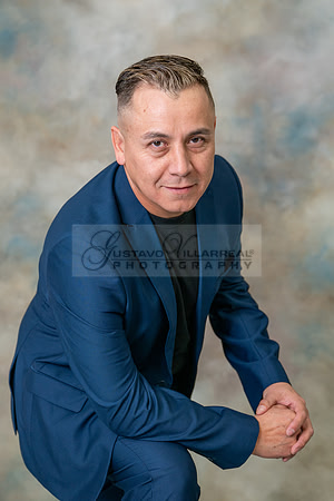Jose Tito Business Real Estates, Realtor, headshots, photography in Whittier Ca, Gustavo villarreal Photography, 323-633-8283, www.gustavoivllarreal.com
