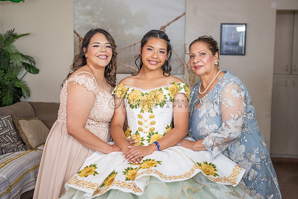 Arianna Tejada quinceanera celebration, photography, videography at Our lady of Guadalupe in El Monte Ca, Fiesta Mexican banquet Hall Montclair Ca, Gustavo Villarreal photo and video, 323-633-8283, ww