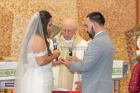 LINK #2 Stephanie and Albert wedding photography, celebration at Sonesta Redondo Beach and Marina in Redondo Beach Ca, photographer, videographer, Gustavo Villarreal, 323-633-8283, www.gvphotoandvideo