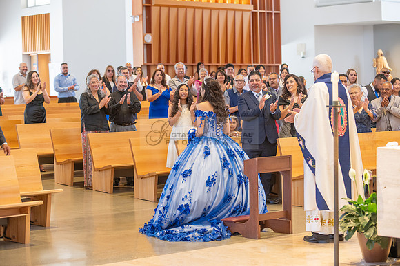 Violeta Noemi quinceanera celebration, photographer , videographer in Hacienda Heights Ca, Montebello Ca, Gustavo Villarreal Photography, 323-633-8283, www.gvphotoandvideo.com