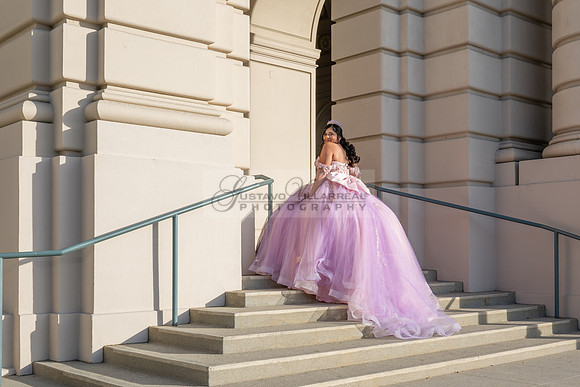 Camila Pacheco quinceanera, sweet 16, photo session in Pasadena City Hall in Pasadena California, photography and videography by Gustavo Villarreal photographer, 323-633-8283, www.gvphotoandvideo.com