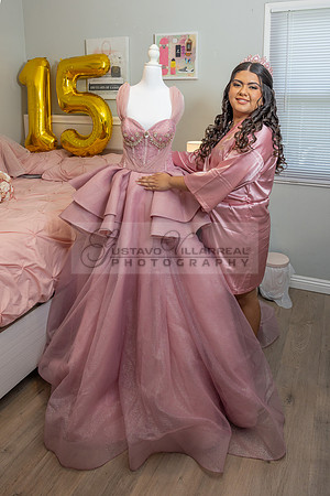 Darlene Dorado quinceanera celebration at San Matthias Catholic church in Huntington par, reception at Dell Banquet hall in Lynwood Ca, Gustavo Villarreal, photography, videography, 323-633-8283, www.