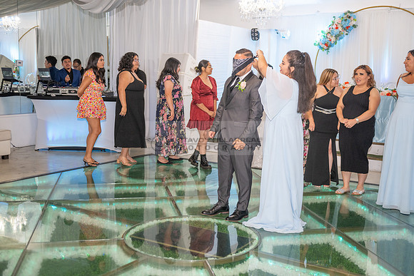Juan and Kenia wedding celebration, reception at The White House banquet Hall in Anaheim Ca, photography and videography by Gustavo Villarreal Photographer, 323-633-8283, www.gvphotoandvideo.com