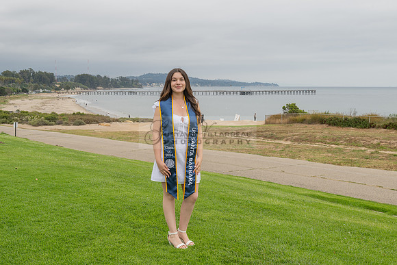 Lauren Berry graduation photos, portraits at UCSB Santa Barbara Ca. Gustavo Villarreal Photography, 323-633-8283