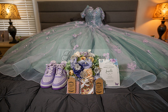 LINK #1-Janelle Ornelas, Sweet Sixteen, quinceanera, celebration at El Palacio Hall in south El Monte Ca, Gustavo Villarreal Photography, 323-633-8283, www.gvphotoandvideo.com