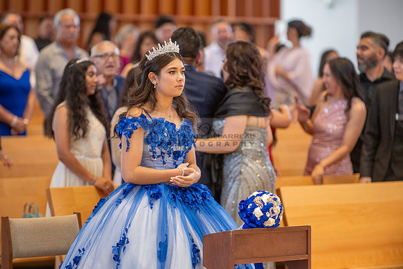 Violeta Noemi quinceanera celebration, photographer , videographer in Hacienda Heights Ca, Montebello Ca, Gustavo Villarreal Photography, 323-633-8283, www.gvphotoandvideo.com