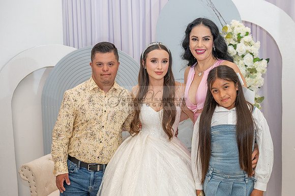 Camila Campa quinceanera, sweet 16, celebration at Elite Banquet Hall in Maywood Ca, Huntington Park Ca, by Gustavo Villarreal Photography, videography 323-633-8283, www.gustavovillarreal.com