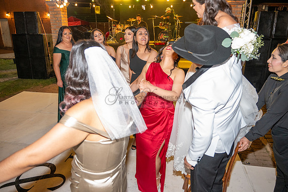 Lalo and Indira wedding, boda en Puga Nayarit Mexico, Gustavo Villarreal Photography, 323-633-8283, www.gustavovillarreal.com