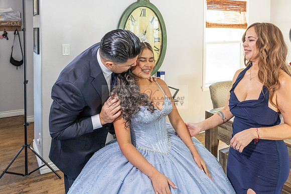Elley Kate Barajas quinceanera celebration, photography, videography at Penn Park, Whittier Ca, reception at SGV Event Center, La Puente Ca, Gustavo Villarreal Photography, 323-633-8283, www.gvphotoan