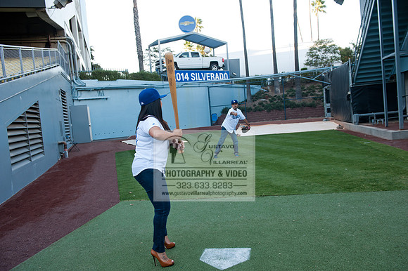 enagement pictures at Los Angeles Dodgers Stadium, www.gustavovillarrealphotography.com, 323-633-8283