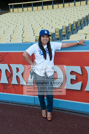 enagement pictures at Los Angeles Dodgers Stadium, www.gustavovillarrealphotography.com, 323-633-8283