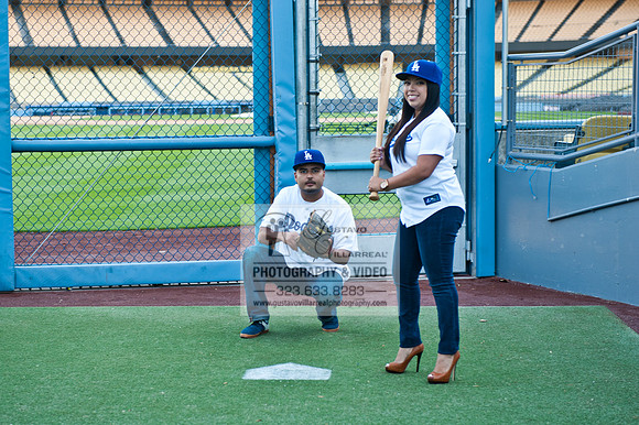 enagement pictures at Los Angeles Dodgers Stadium, www.gustavovillarrealphotography.com, 323-633-8283