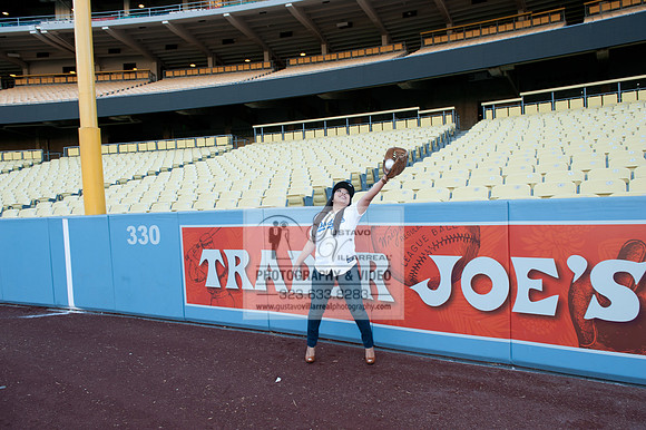 enagement pictures at Los Angeles Dodgers Stadium, www.gustavovillarrealphotography.com, 323-633-8283