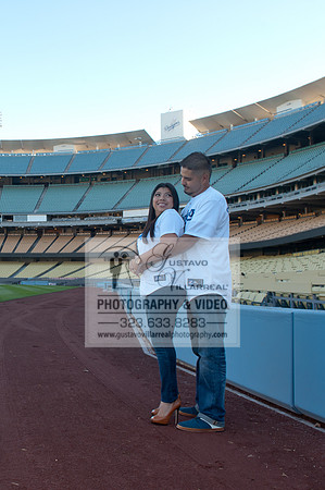 enagement pictures at Los Angeles Dodgers Stadium, www.gustavovillarrealphotography.com, 323-633-8283