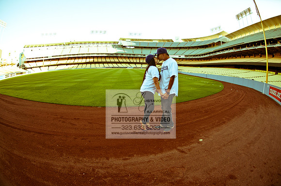 enagement pictures at Los Angeles Dodgers Stadium, www.gustavovillarrealphotography.com, 323-633-8283
