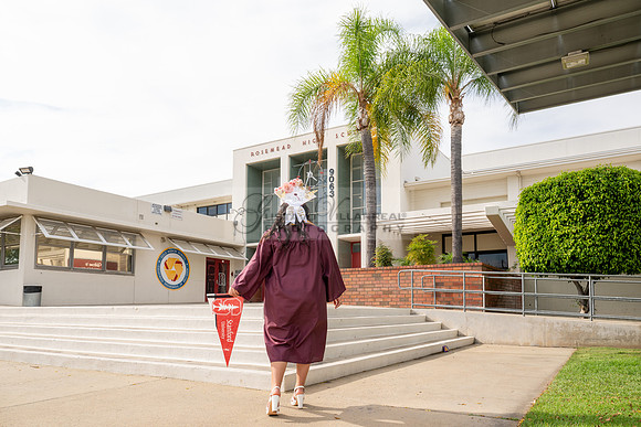 Alexis DiPrima, graduation photoshoot at Rosemead High School in Rosemead Ca, by Gustavo Villarreal Photography, 323-633-8283, www.gustavovillarreal.com