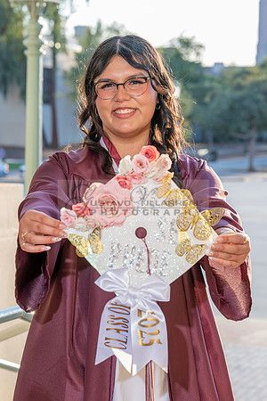 Alexis DiPrima, graduation photoshoot at Rosemead High School in Rosemead Ca, by Gustavo Villarreal Photography, 323-633-8283, www.gustavovillarreal.com