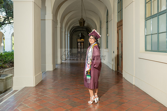 Alexis DiPrima, graduation photoshoot at Rosemead High School in Rosemead Ca, by Gustavo Villarreal Photography, 323-633-8283, www.gustavovillarreal.com