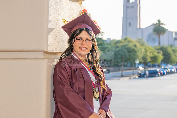 Alexis DiPrima, graduation photoshoot at Rosemead High School in Rosemead Ca, by Gustavo Villarreal Photography, 323-633-8283, www.gustavovillarreal.com