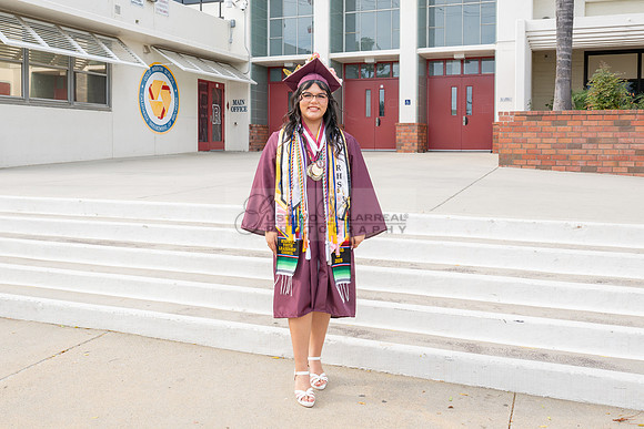 Alexis DiPrima, graduation photoshoot at Rosemead High School in Rosemead Ca, by Gustavo Villarreal Photography, 323-633-8283, www.gustavovillarreal.com