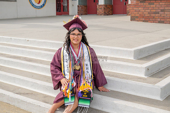 Alexis DiPrima, graduation photoshoot at Rosemead High School in Rosemead Ca, by Gustavo Villarreal Photography, 323-633-8283, www.gustavovillarreal.com