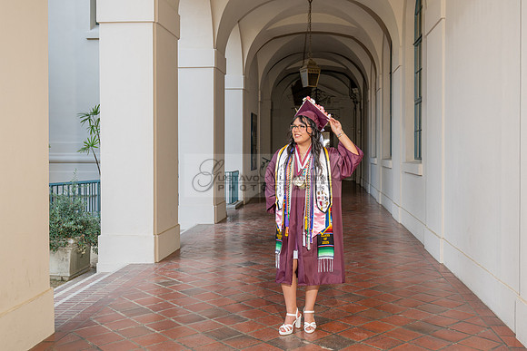 Alexis DiPrima, graduation photoshoot at Rosemead High School in Rosemead Ca, by Gustavo Villarreal Photography, 323-633-8283, www.gustavovillarreal.com