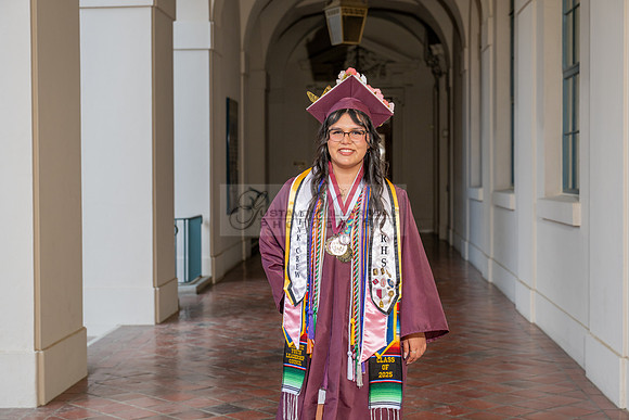 Alexis DiPrima, graduation photoshoot at Rosemead High School in Rosemead Ca, by Gustavo Villarreal Photography, 323-633-8283, www.gustavovillarreal.com