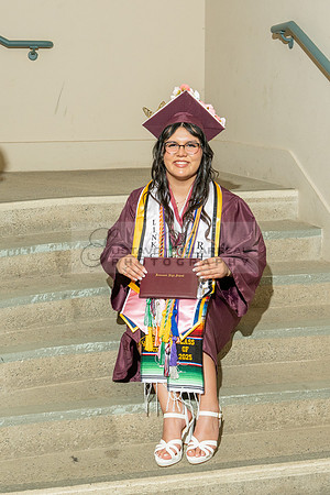 Alexis DiPrima, graduation photoshoot at Rosemead High School in Rosemead Ca, by Gustavo Villarreal Photography, 323-633-8283, www.gustavovillarreal.com
