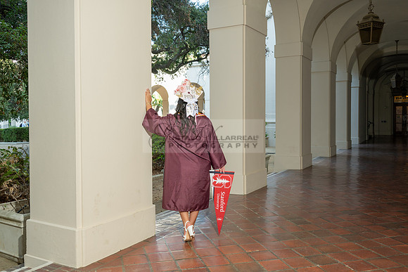 Alexis DiPrima, graduation photoshoot at Rosemead High School in Rosemead Ca, by Gustavo Villarreal Photography, 323-633-8283, www.gustavovillarreal.com