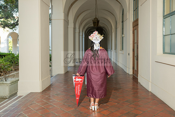 Alexis DiPrima, graduation photoshoot at Rosemead High School in Rosemead Ca, by Gustavo Villarreal Photography, 323-633-8283, www.gustavovillarreal.com