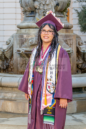 Alexis DiPrima, graduation photoshoot at Rosemead High School in Rosemead Ca, by Gustavo Villarreal Photography, 323-633-8283, www.gustavovillarreal.com
