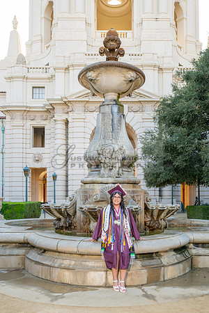 Alexis DiPrima, graduation photoshoot at Rosemead High School in Rosemead Ca, by Gustavo Villarreal Photography, 323-633-8283, www.gustavovillarreal.com