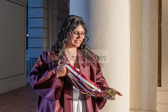 Alexis DiPrima, graduation photoshoot at Rosemead High School in Rosemead Ca, by Gustavo Villarreal Photography, 323-633-8283, www.gustavovillarreal.com