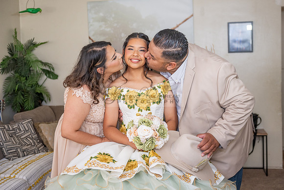 Arianna Tejada quinceanera celebration, photography, videography at Our lady of Guadalupe in El Monte Ca, Fiesta Mexican banquet Hall Montclair Ca, Gustavo Villarreal photo and video, 323-633-8283, ww