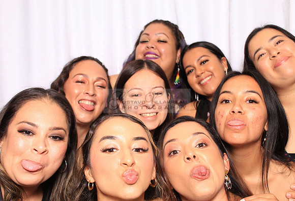 Stephanie and Albert wedding celebration, photo booth in Redondo Beach Ca, Gustavo Villarreal Photography, 323-633-8283, www.gvphotoandvideo.com