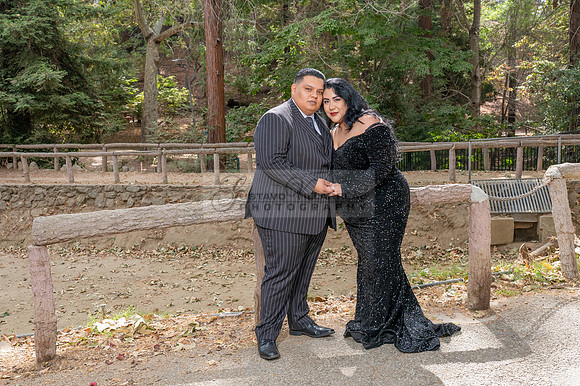 Leonardo y Samantha engagement photos at Griffith Park, Los Angeles Ca, photos by Gustavo Villarreal Photography, 323-633-8283, www.gustavovillarreal.com