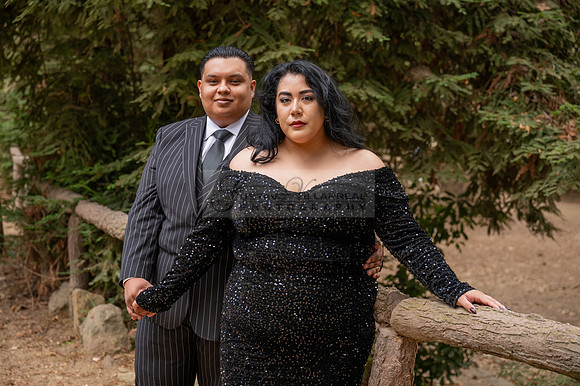 Leonardo y Samantha engagement photos at Griffith Park, Los Angeles Ca, photos by Gustavo Villarreal Photography, 323-633-8283, www.gustavovillarreal.com